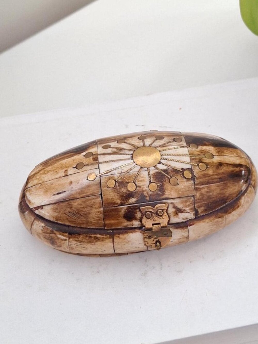 Vintage Brass Inlay Bone Trinket box oval jewellery Jewelry Box velvet lined